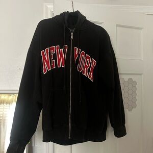 Brandy Melville NEW YORK zip up OS